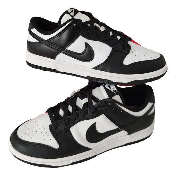 Baskets basses noires et blanches pour hommes