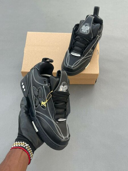 Baskets noires tendance homme