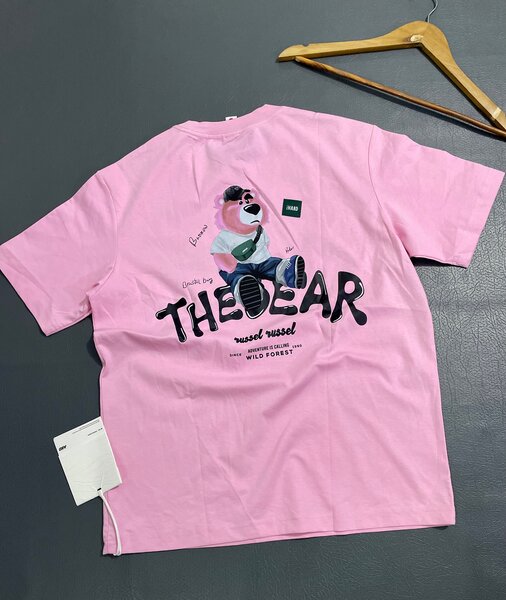 T-shirt rose imprimé ourson