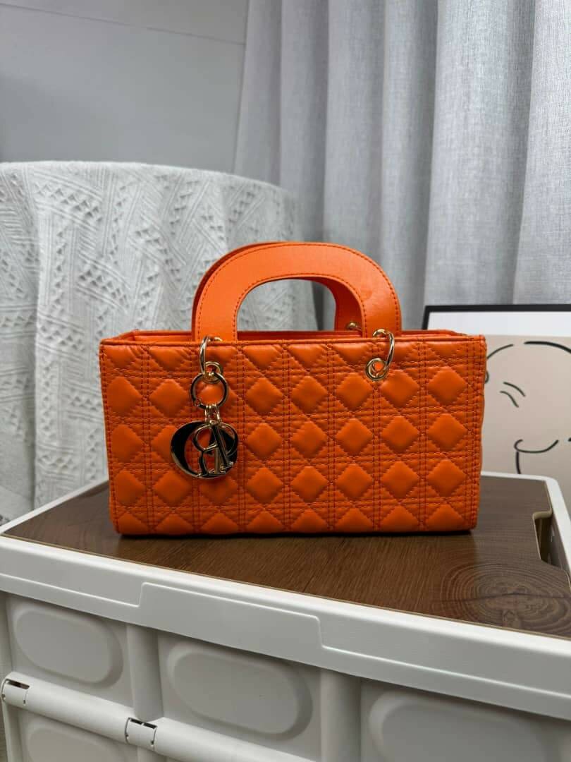 Sac à main élégant en cuir