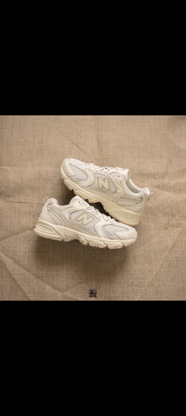 New Balance 530