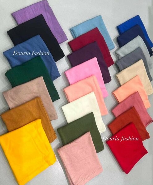 Bonnet croisé  par douzaine