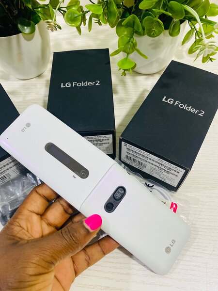 LG folder2 2G. White