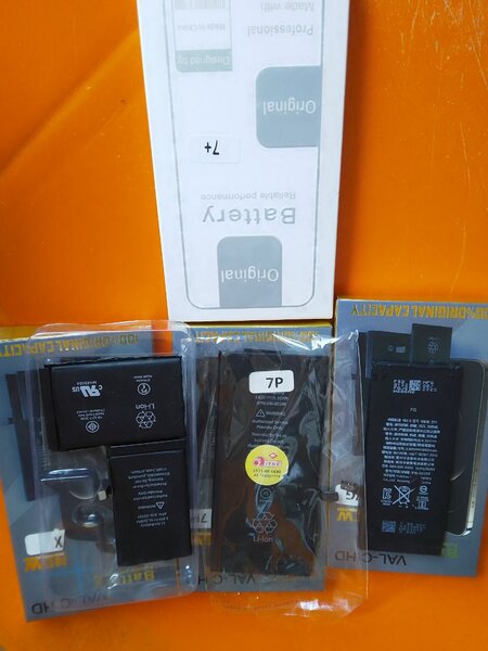 iPhone (6,6s,7,7p,8)