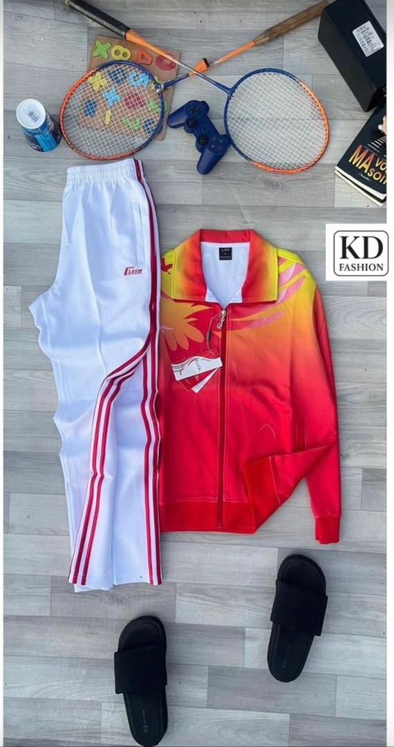 Ensemble de sport coloré