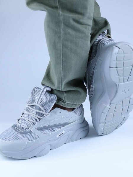 Baskets grises Dior