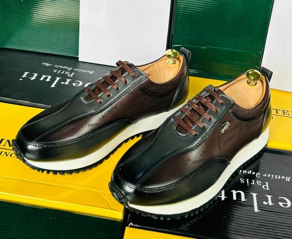 Chaussures Lacoste élégantes