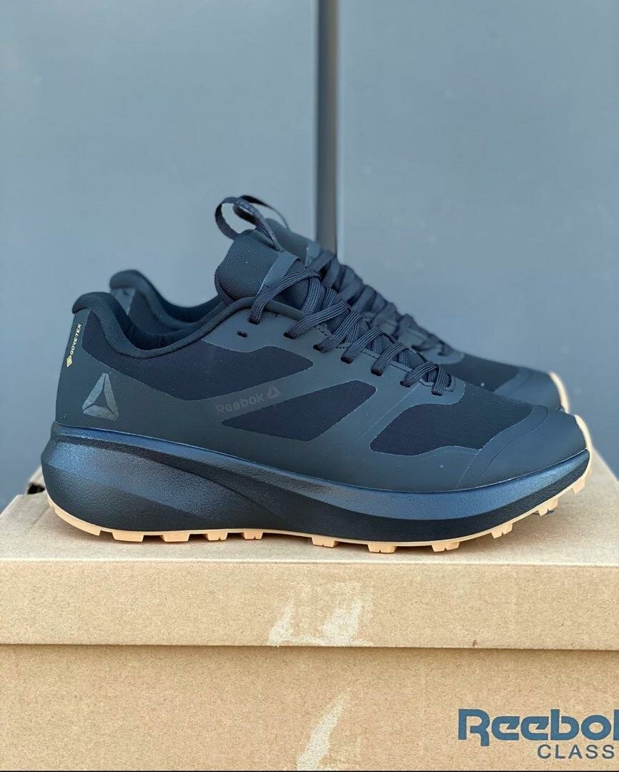 Reebok Goretex