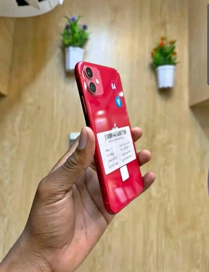 Smartphone rouge double caméra