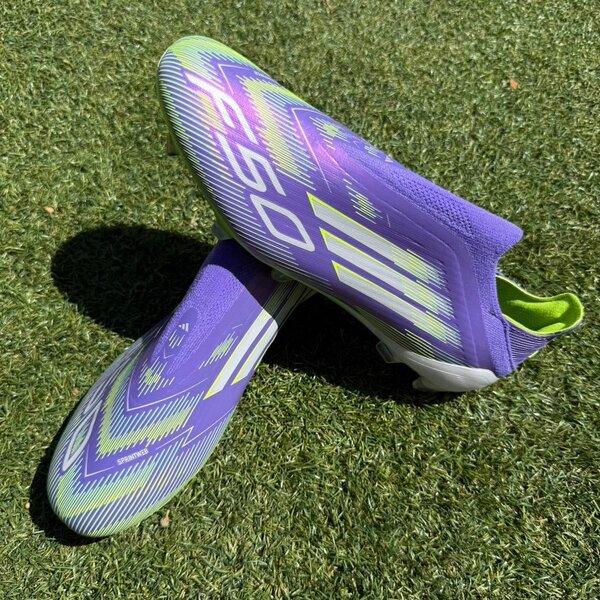 Chaussures de Foot Légères