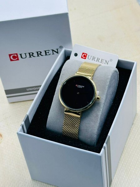 MONTRE FEMME ORIGINALE ET QUALITÉ