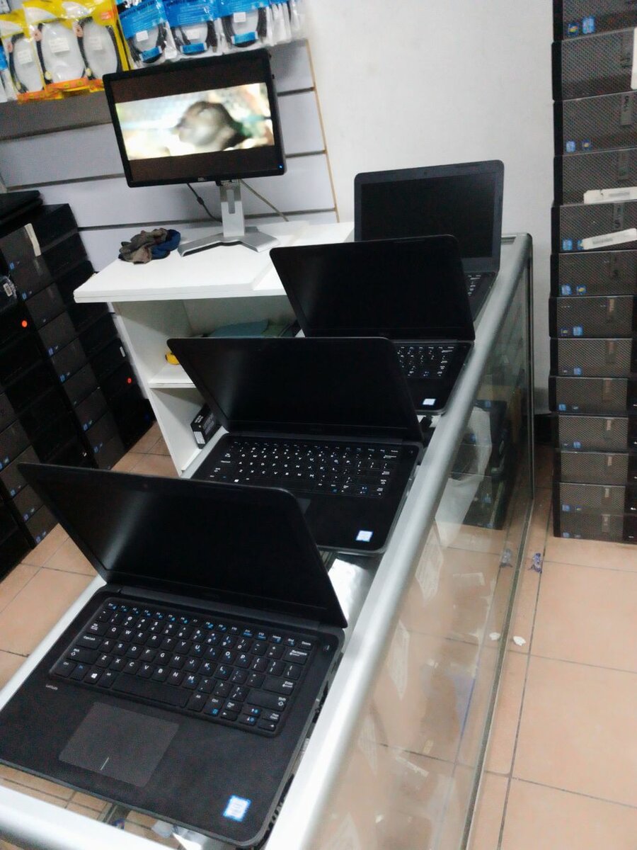 Dell and HP Laptop 4GB Ram 128GB SSD