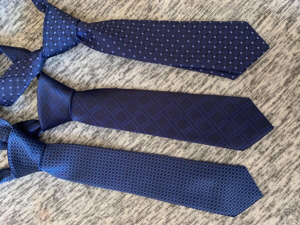 Tie and pocket square