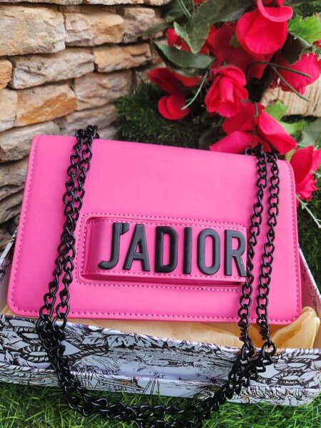 Sac à bandoulière élégant