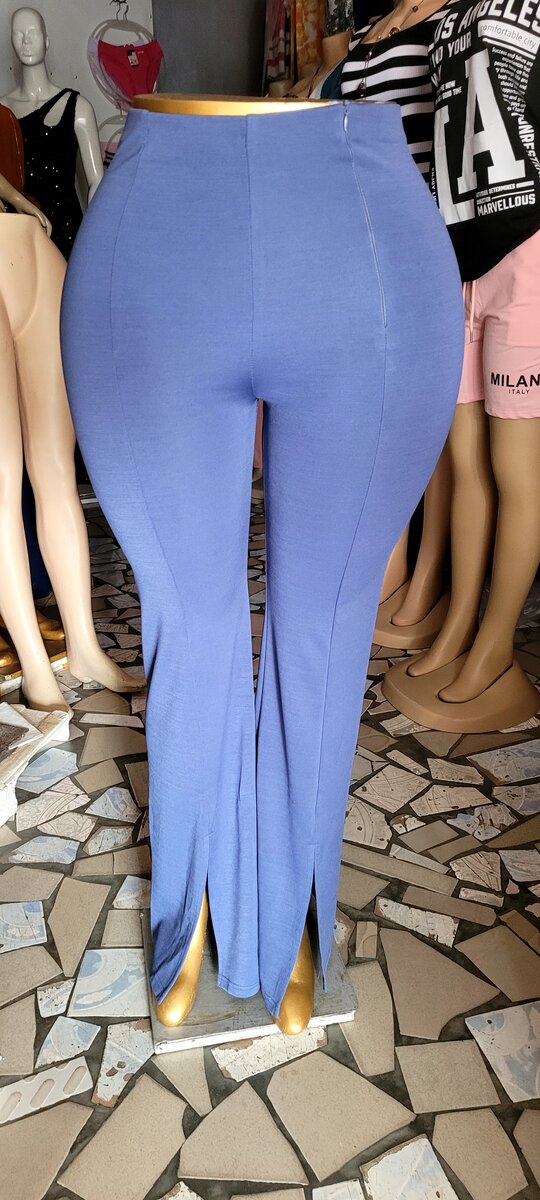 Pantalon évasé bleu femme