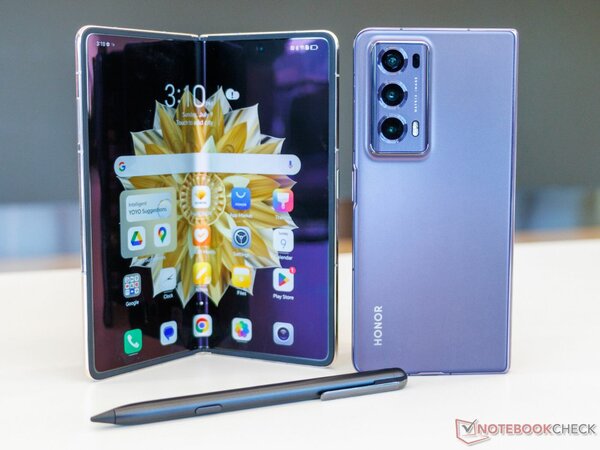 Smartphone pliable Honor avec stylet