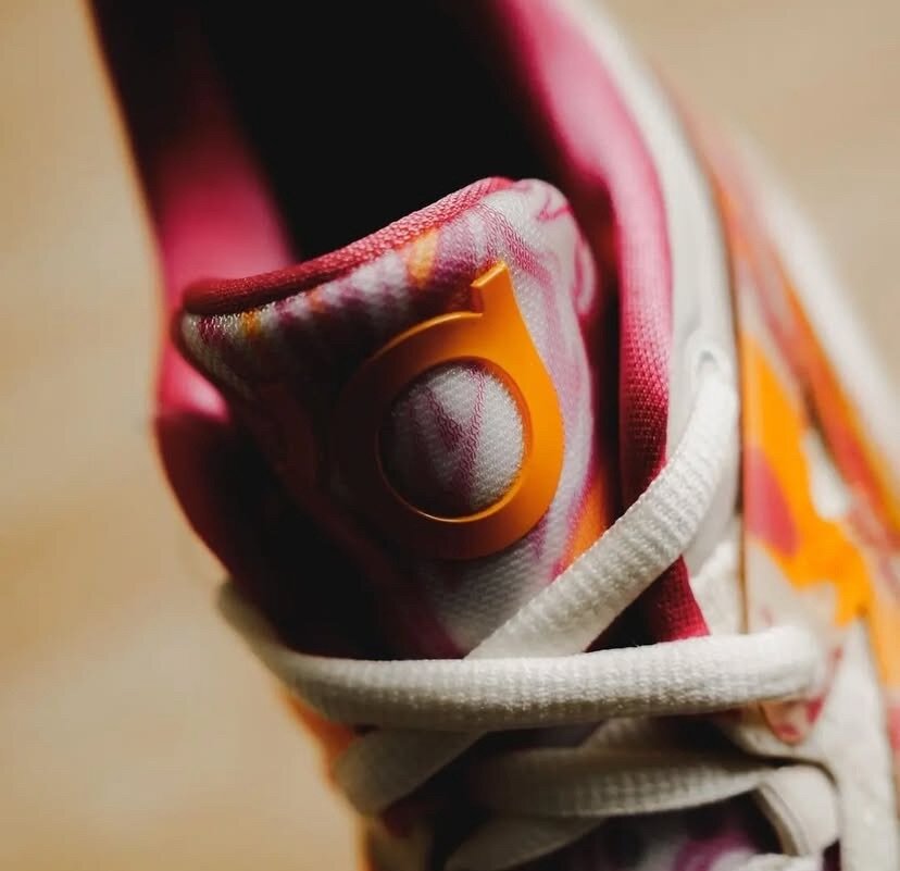 Chaussures de sport colorées