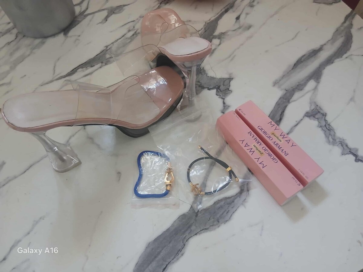 Belle chaussures  de marque,