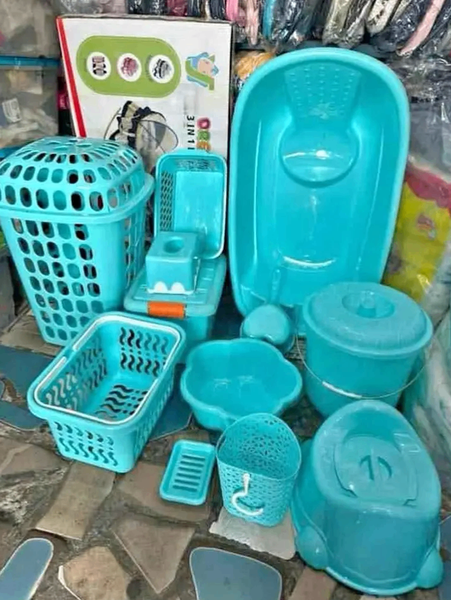 Baignoire et accessoires bébé