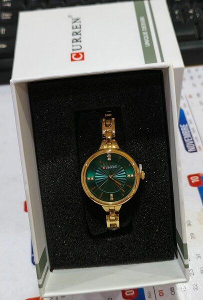 Montre CURREN Dorée pour Homme Luxe