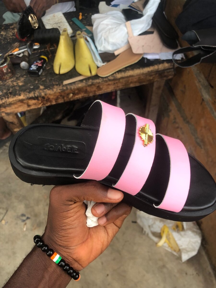 Sandales roses pour femme