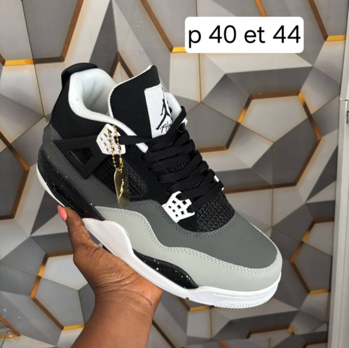 Air Jordan 4