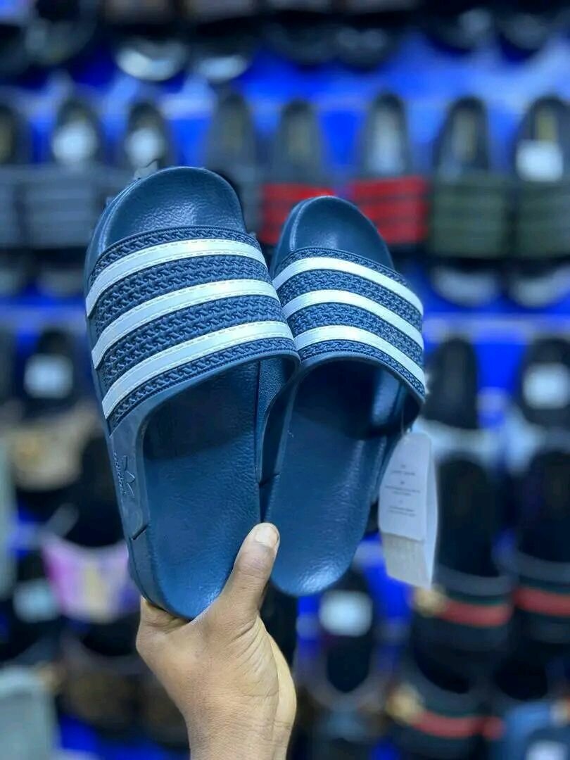 Adidas adilette