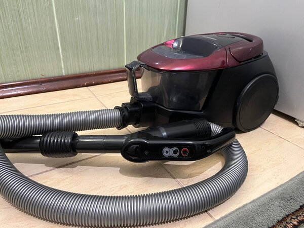 Пылесос SAMSUNG для сухой уборки