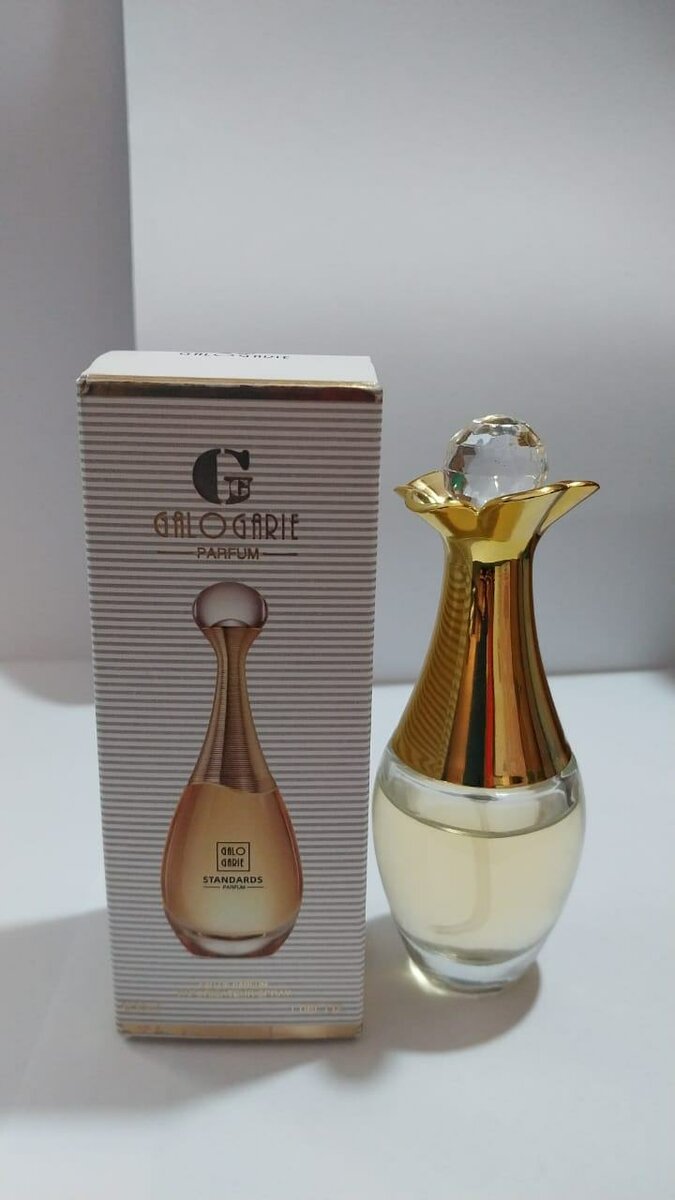 Parfum homme et femme 3000 fr