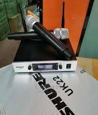 Shure UK22 Wireless Microphone System