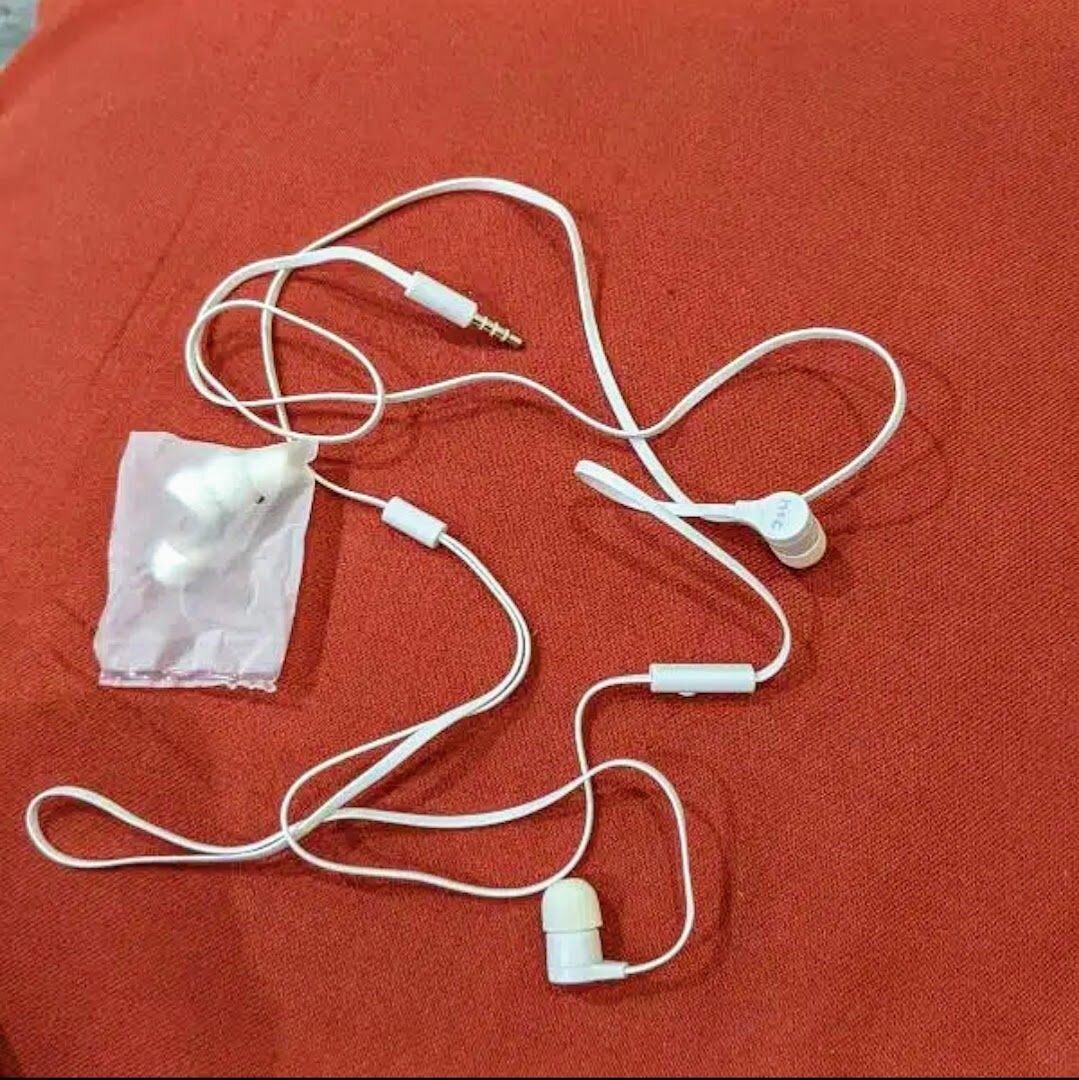 HTC Boom Sound Genuine handsfree Earphones Handfree