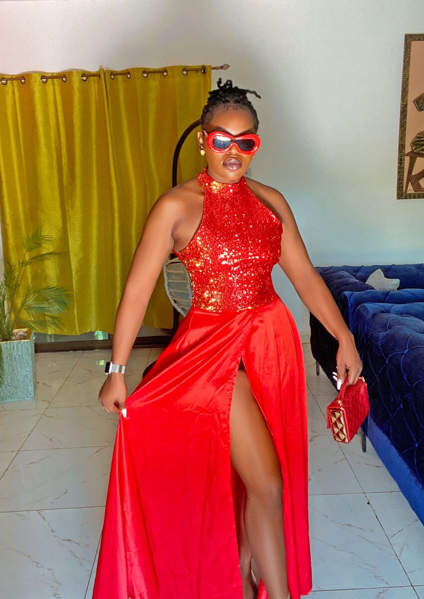 Skirt and crop top 2pies set