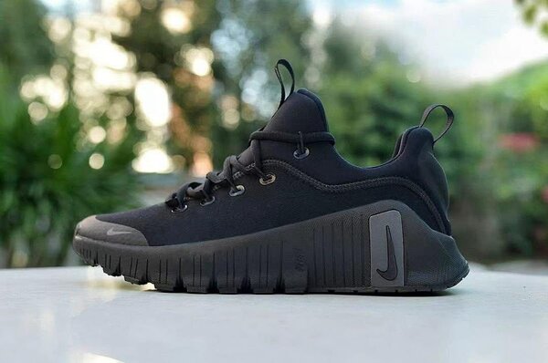 Baskets légères sport