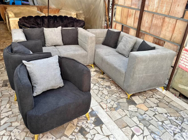 Ensemble canapé et fauteuil gris et noir