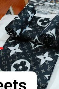 Beautiful and high quality bedsheets multicolor