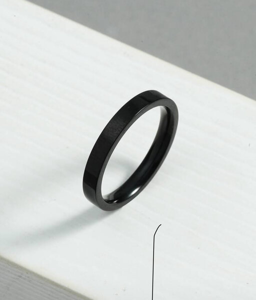 Bague Minimaliste Noire