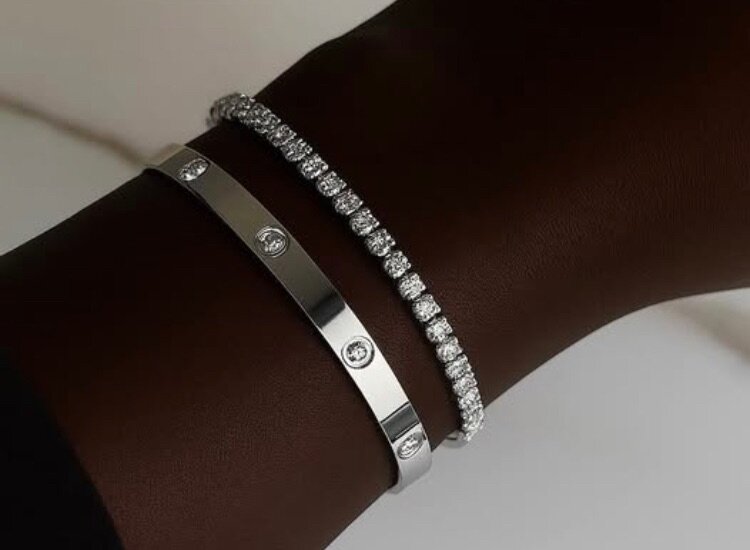 Bracelets élégants pour lui et elle