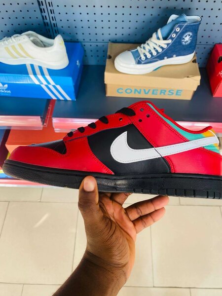 Nike Dunk low  Black white gym red