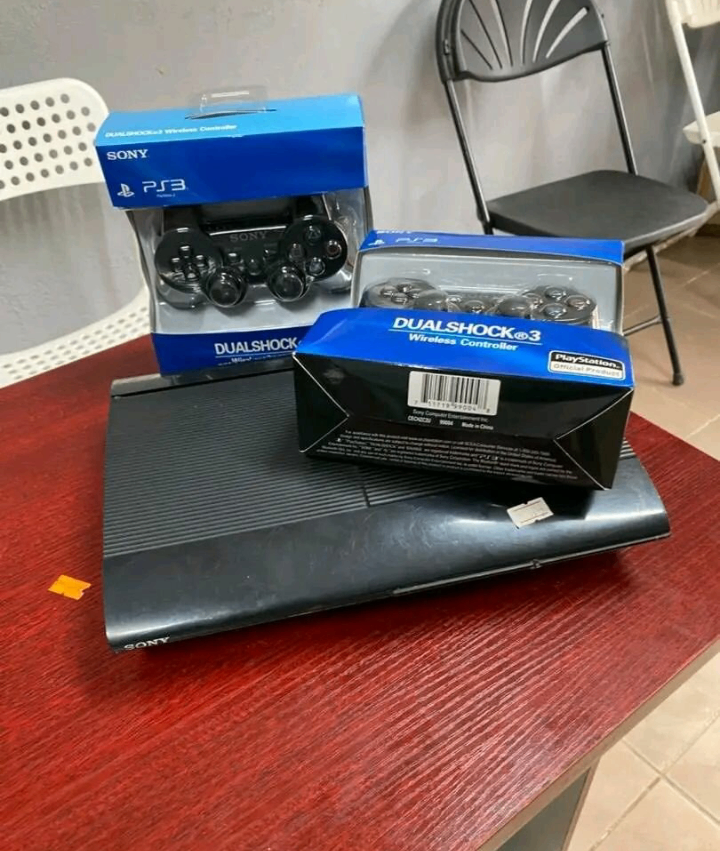 Console PS3 Sony avec Manette Dualshock 3