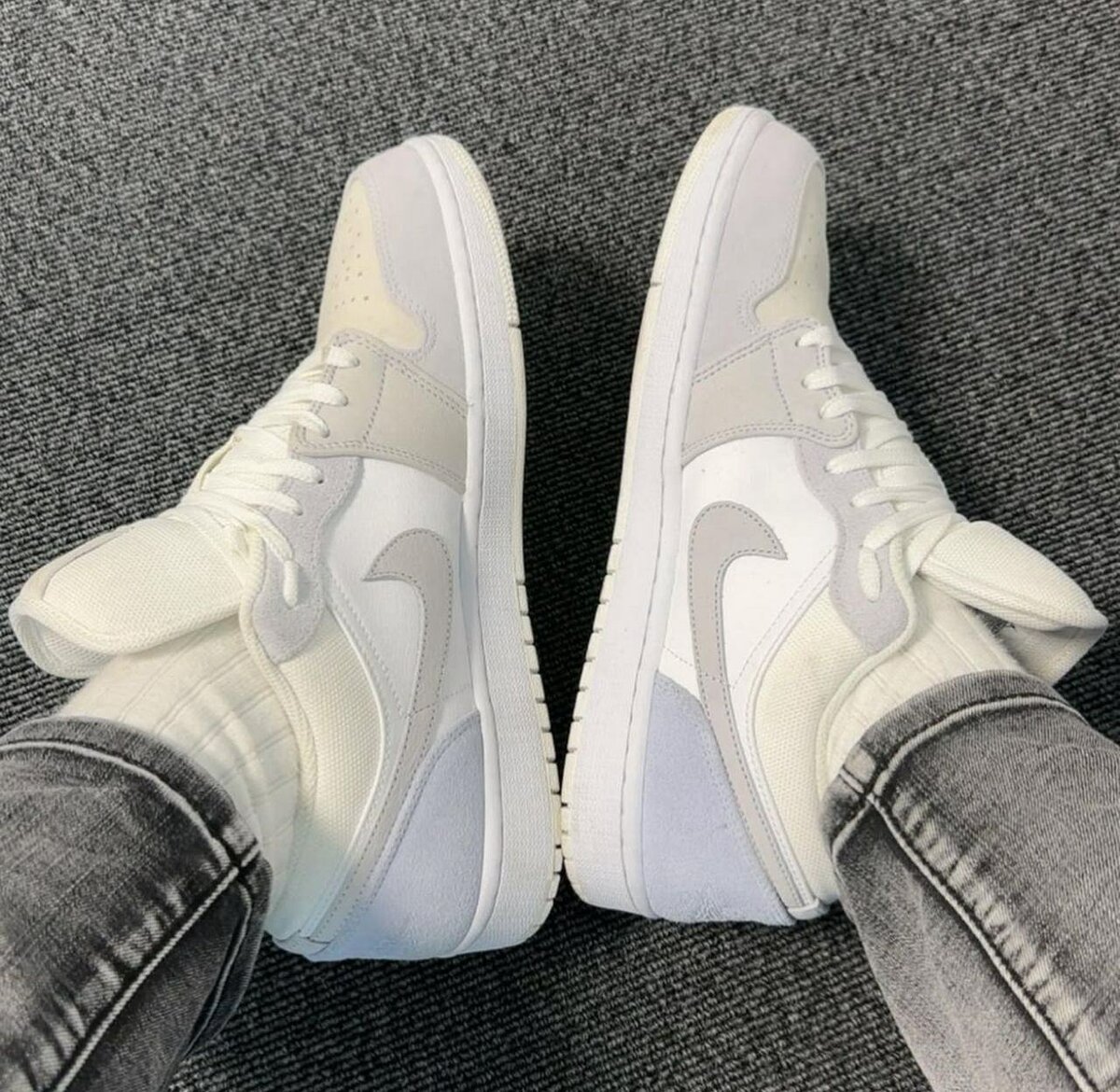 Baskets blanches tendance homme