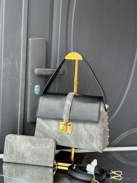 Solid ladies hand bag