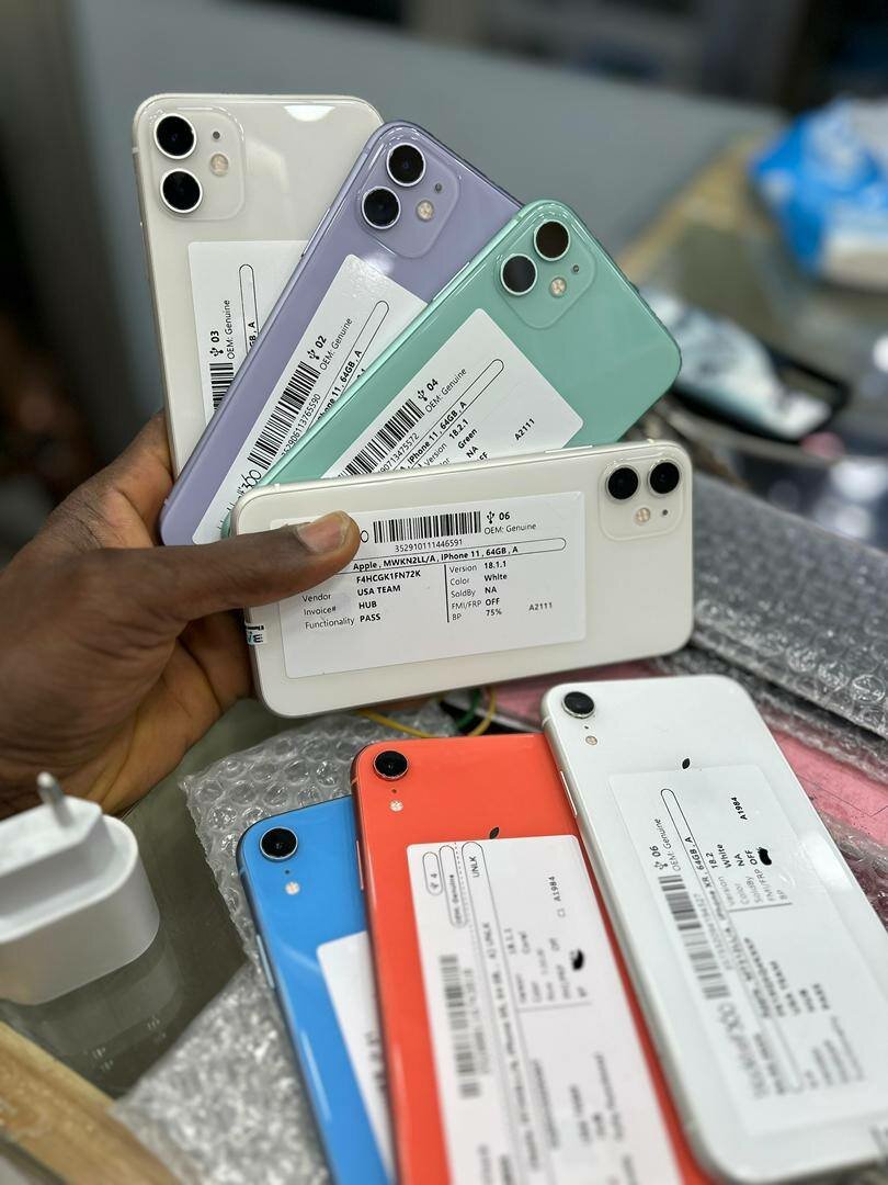 iPhone Xr casi neuf jamais démonté