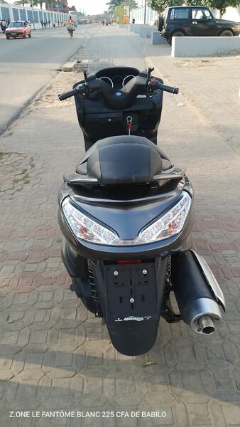 Scooter Yamaha Majesty 400
