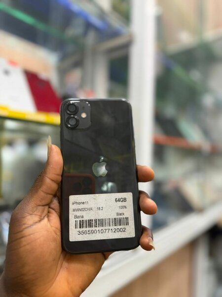 iPhone 11 64GB Noir Débloqué