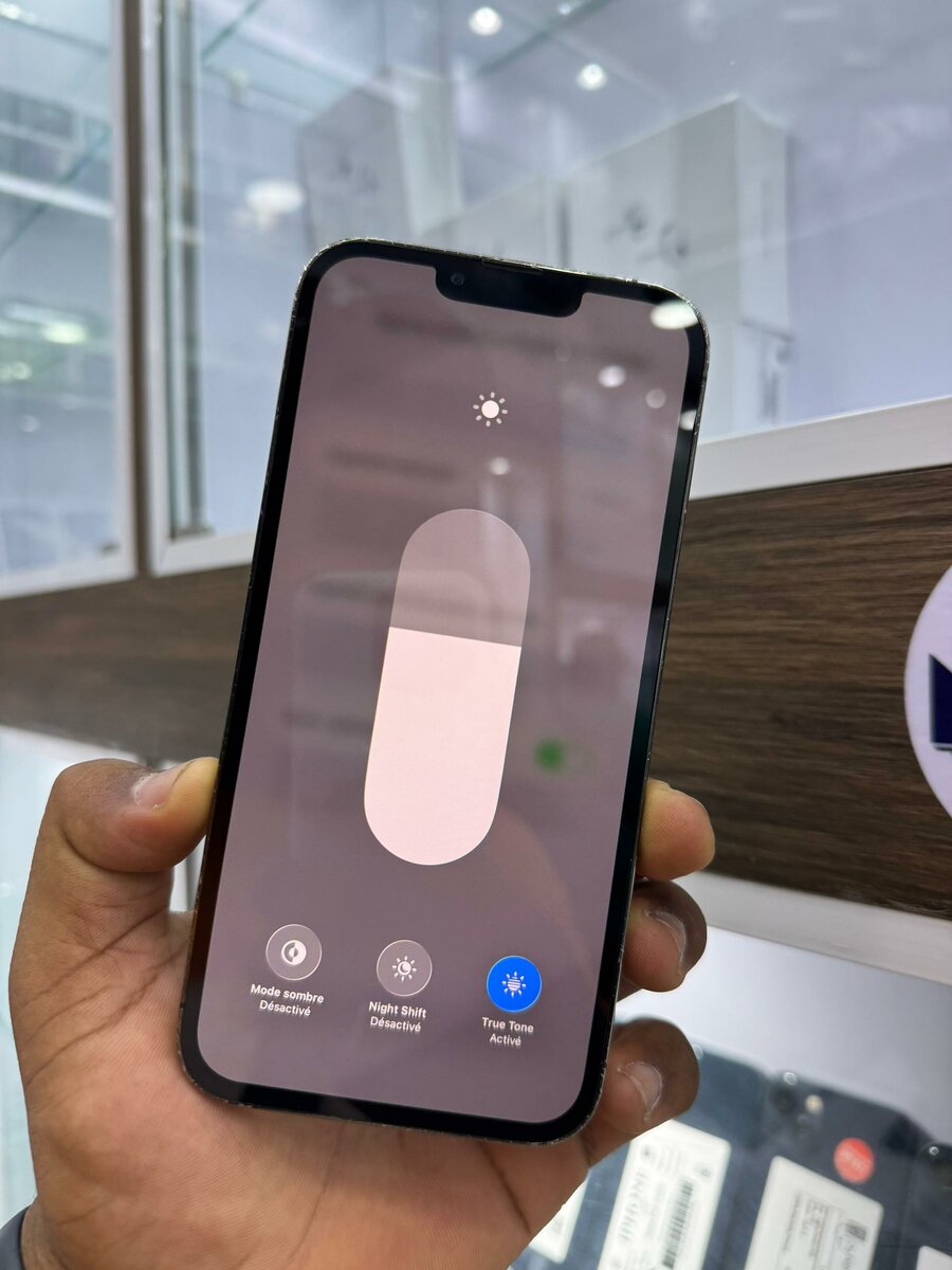 13 pro max 128Giga message écr