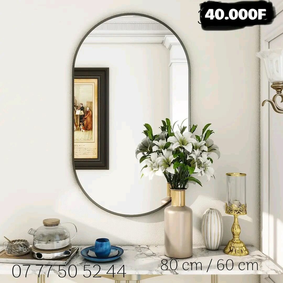 Miroir rond décoratif pour salle
