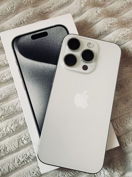 IPHONE 15 PRO MAX 256GB