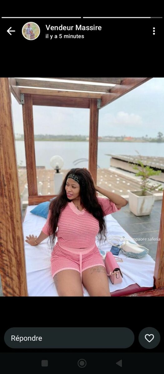 Ensemble confortable à rayures