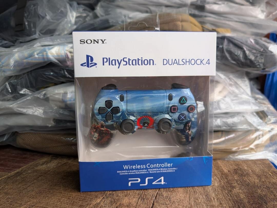 Manette ps4 design God of Wars