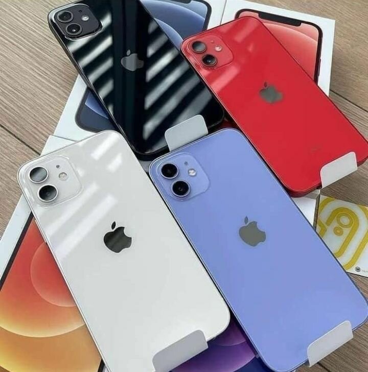 iPhone 12 - Couleurs Variées